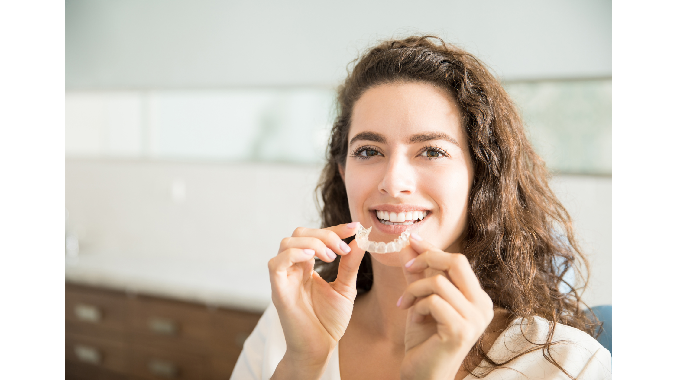 How to Clean Your Aligners Properly: Dentist-Approved Guide for Crystal-Clear Results